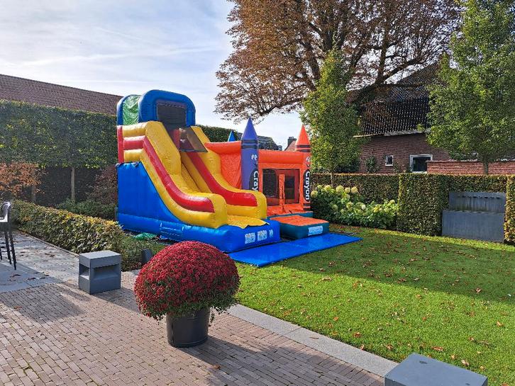 Springkasteel Crayon te huur, Hobby & Loisirs créatifs, Articles de fête | Location, Enlèvement