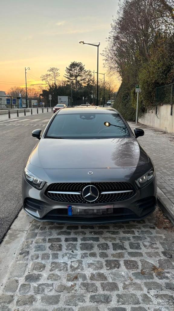 Mercedes-Benz A180d pack night AMG, Autos, Mercedes-Benz, Particulier, Classe A, Caméra de recul, Android Auto, Apple Carplay