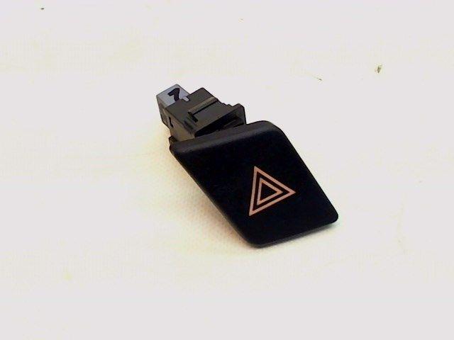 COMMUTATEUR DE FEUX DE DETRESSE Toyota Yaris II (P9), Utilisé, Toyota