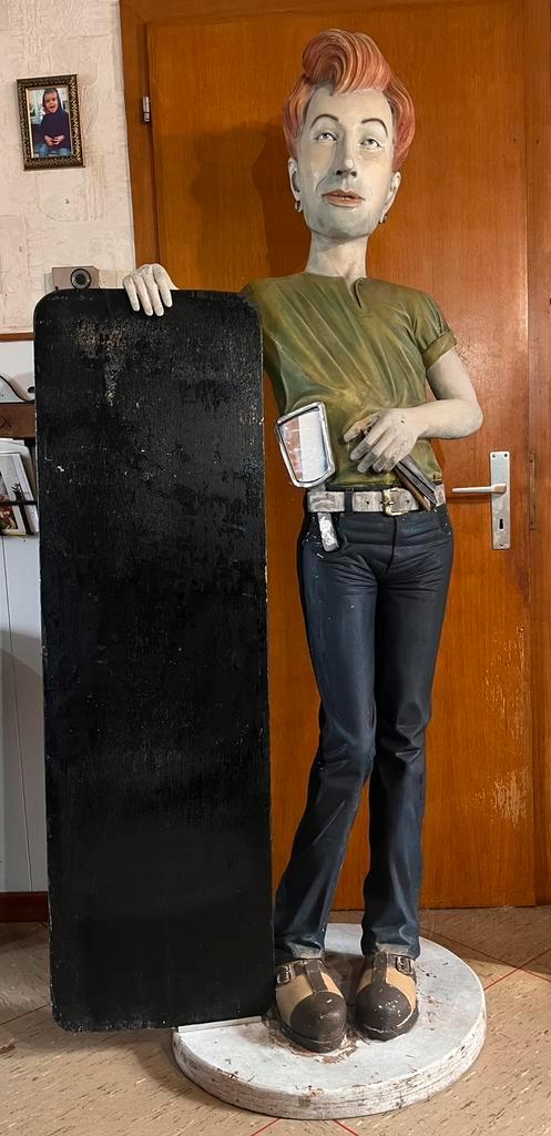 Italiaans barber beeld – levensgroot kappers beeld, Antiek en Kunst, Kunst | Beelden en Houtsnijwerken, Ophalen