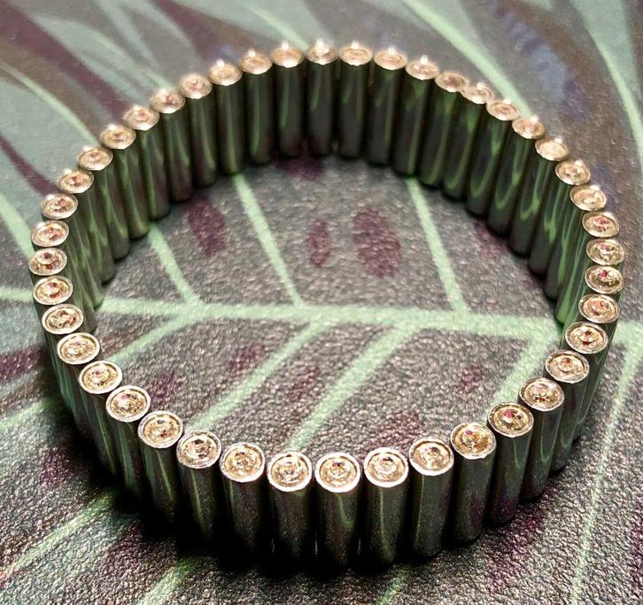 Superbe bracelet Swatch Lustro Crystal, Bijoux, Sacs & Beauté, Bracelets, Comme neuf, Acier, Avec cristal, Enlèvement ou Envoi