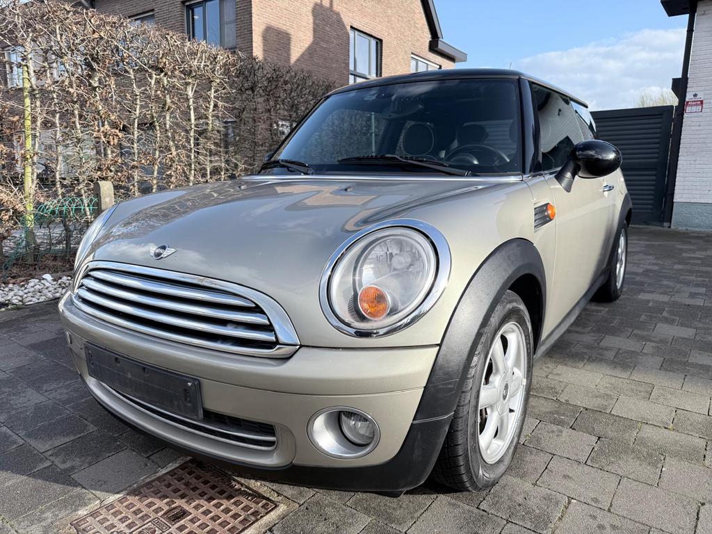 MINI COOPER 1.6 i 85 kw Automaat ! AIRCO LEZ OKE, Auto's, Mini, Automaat, Leder, Bedrijf, Cooper