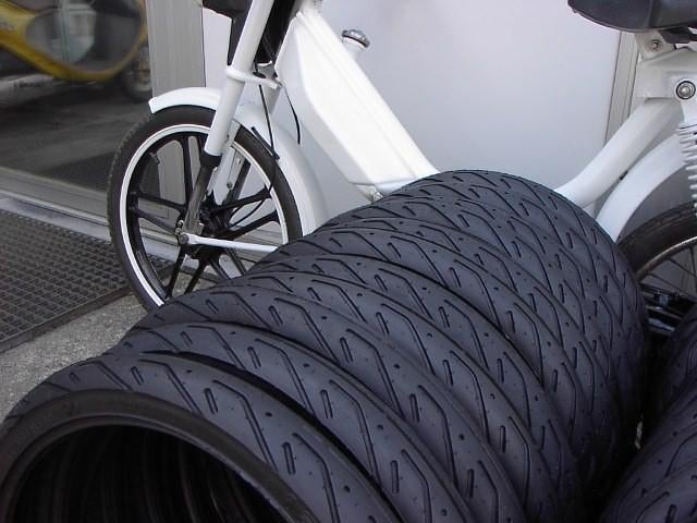 honda camino : Hutchinson GP1 band voor € 65, Ophalen, Nieuw, Overige typen, Honda Camino