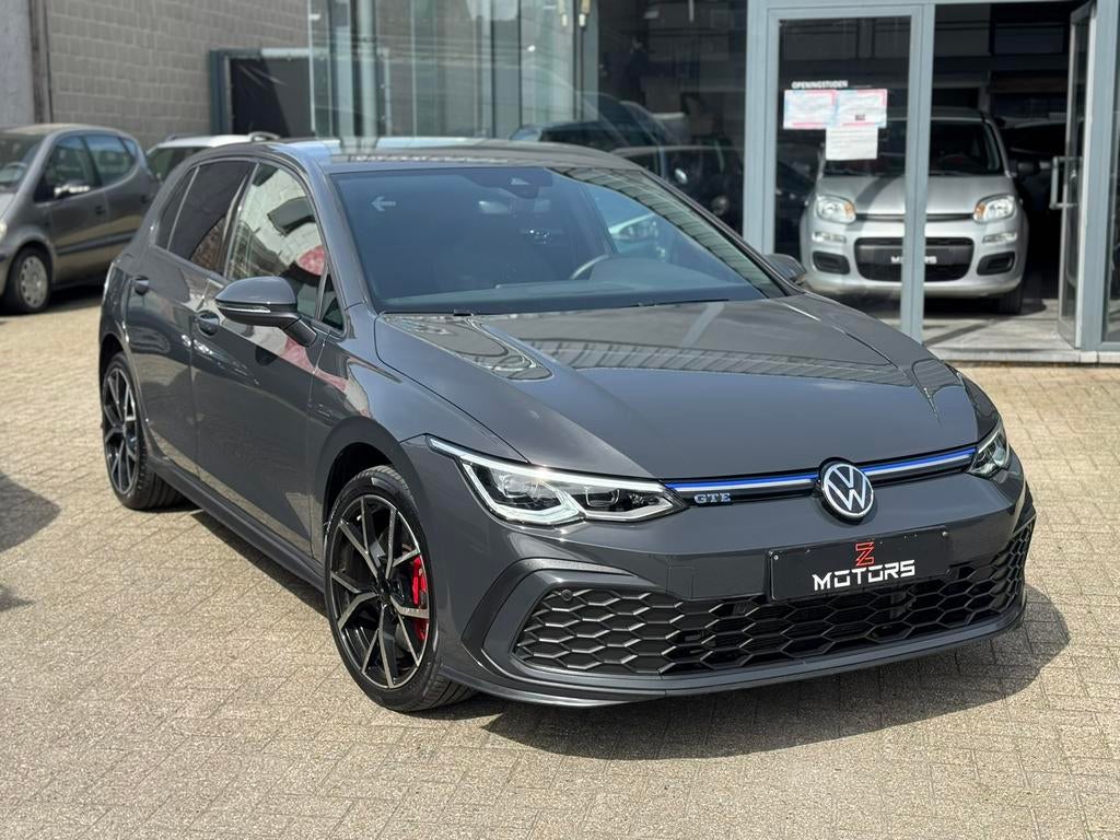 VW GOLF 8 GTE | HYBRIDE - ELEKTRISCH/BENZINE | 240 pk, Auto's, Automaat, Euro 6, Dealer onderhouden, Zilver of Grijs