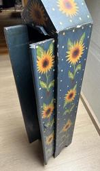 Antiek beschilderd kastje, Enlèvement ou Envoi