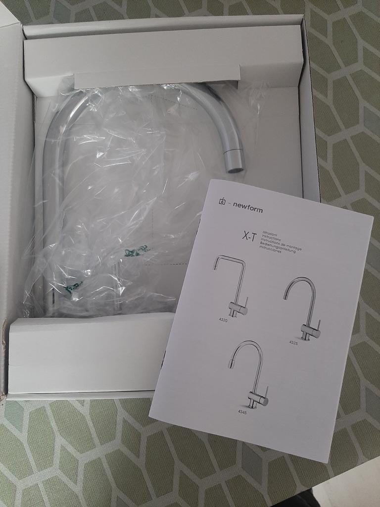 Keukenkraan Chrome Kvr, Doe-het-zelf en Bouw, Sanitair, Ophalen, Nieuw, Chroom, Kraan