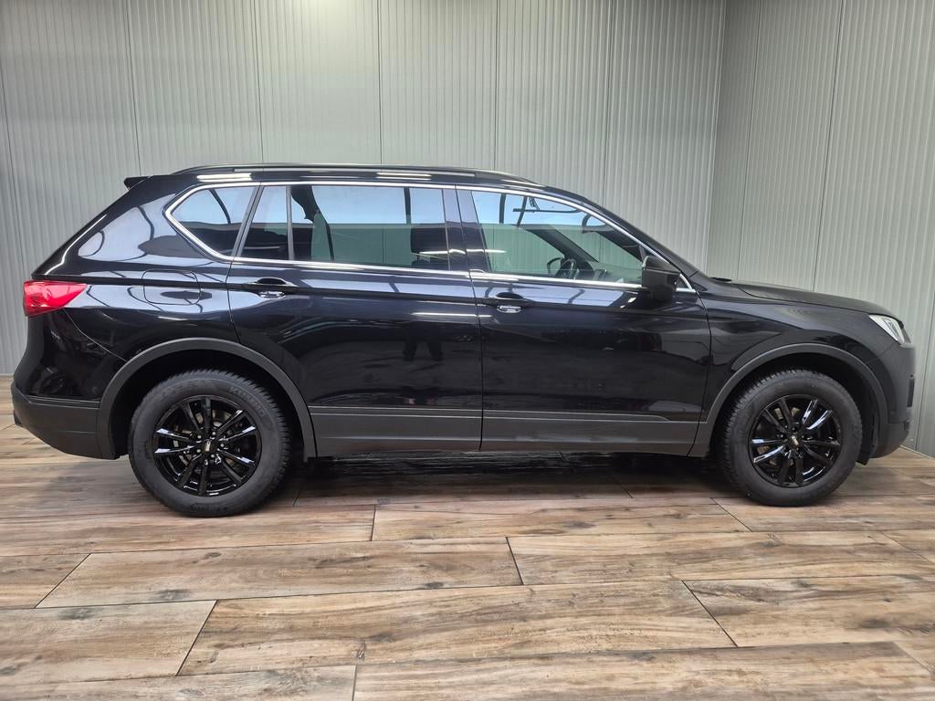 Seat Tarraco 1.5TSI 150pk automaat + trekhaak + winterbanden, Auto's, Seat, Stof, 1498 cc, Zwart, Bedrijf