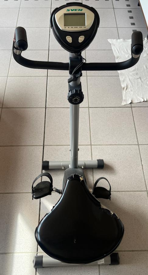 Hometrainer Sven, Sports & Fitness, Jambes, Enlèvement, Utilisé, Vélo d'appartement