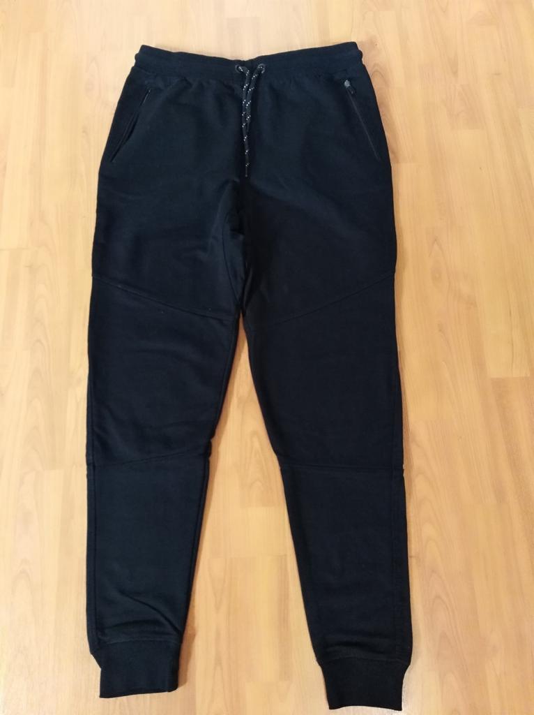 Zwarte joggingbroek mt L, Kleding | Heren, Ophalen of Verzenden, Nieuw, Maat 52/54 (L), Zwart