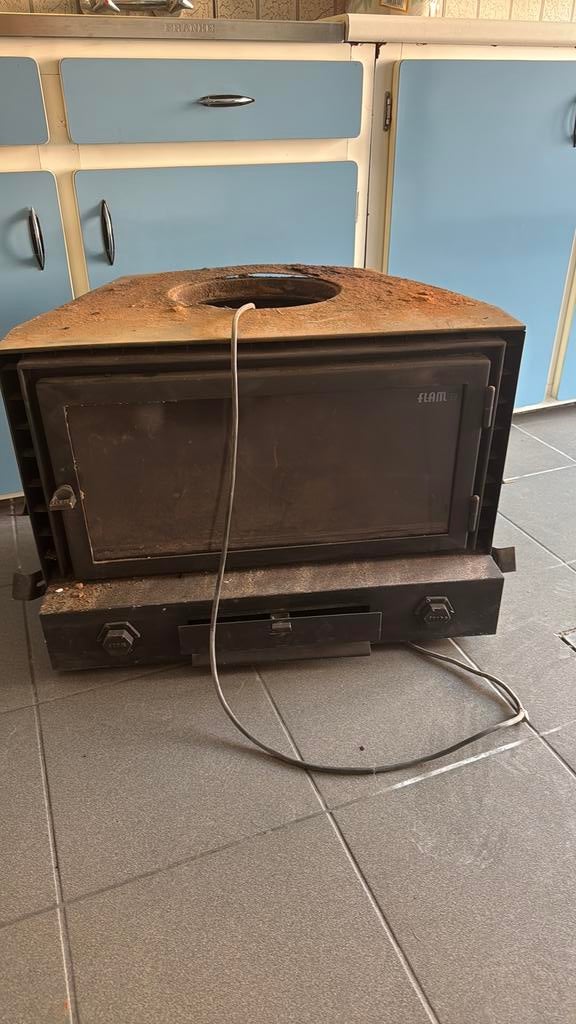 Feux a bois encastrable, Enlèvement, Utilisé, Bois, Encastré