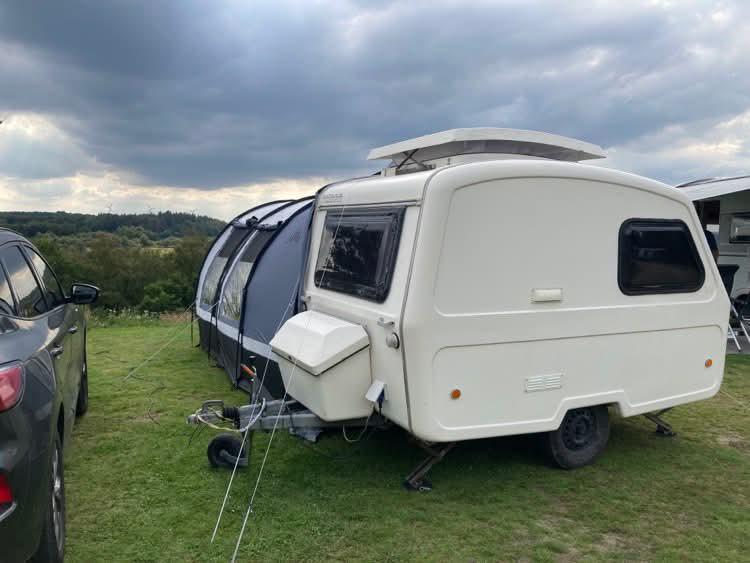 Predom N126D met hefdak (1992)gerenoveerd vakantieklaar!, Caravanes & Camping, Caravanes, Particulier, Siège de train, Predom