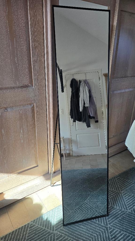 Miroir sur pied noir Karmsund, Comme neuf, Rectangulaire, Moins de 50 cm, 150 à 200 cm