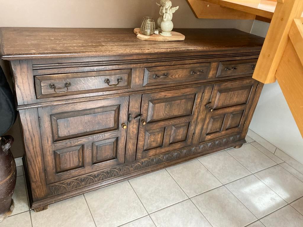 Houten dressoir gratis, Ophalen, Gebruikt, Eikenhout, Met deur(en)