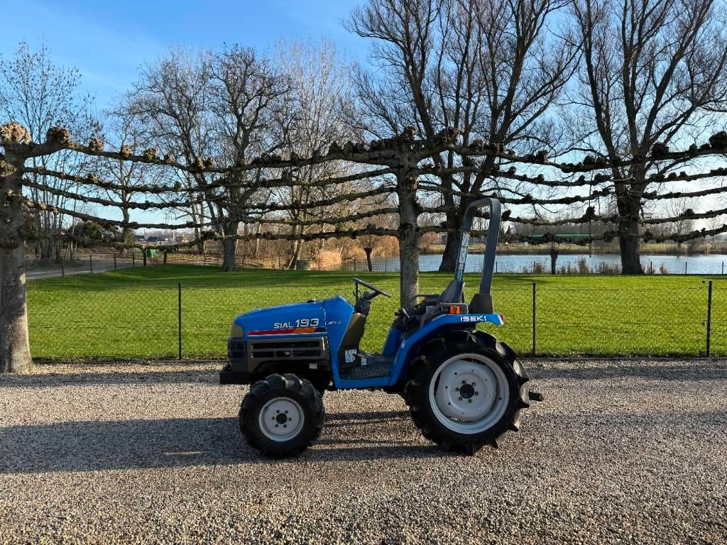 Iseki Sial 193 Minitractor / Mini tractor, Articles professionnels, Machines & Construction | Jardin, Parc & Sylviculture, Autres types