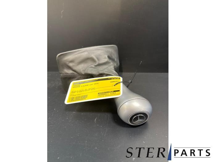 Pommeau levier de vitesse d'un Mercedes C-Klasse, Autos : Pièces & Accessoires, 3 mois de garantie, Utilisé, -, -