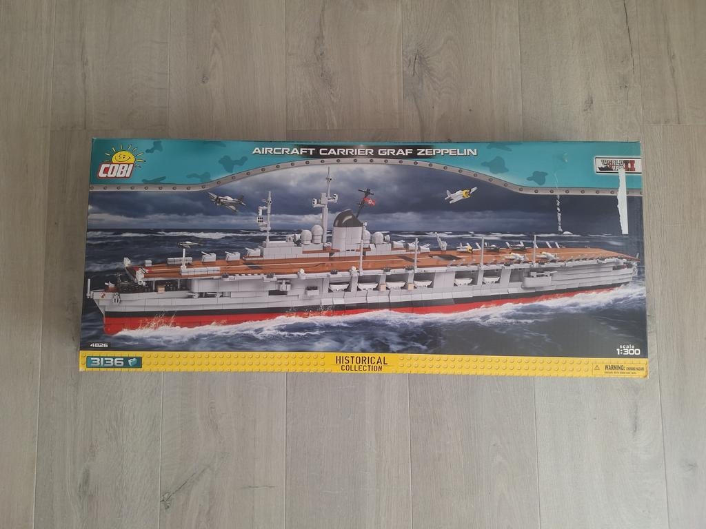 COBI Aircraft Carrier Graf Zeppelin - 4862, Ophalen, Zo goed als nieuw, Inclusief doos