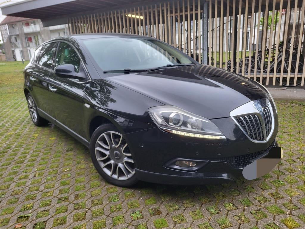 Lancia Delta 1.6d euro5, Auto's, Lancia, Bedrijf, Delta, Diesel, Euro 5, Stadsauto, 5 deurs, Handgeschakeld, Zwart, Zwart, Leder en Alcantara