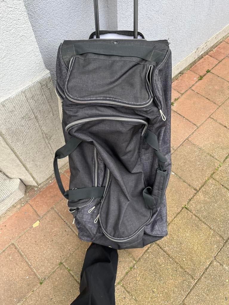 Tas op wieltjes geschikt voor paardekamp, Ophalen