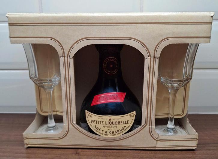 Coffret cadeau Moët & Chandon Petite Liquorelle, Collections, Vins, Neuf, Champagne, France, Pleine, Enlèvement ou Envoi