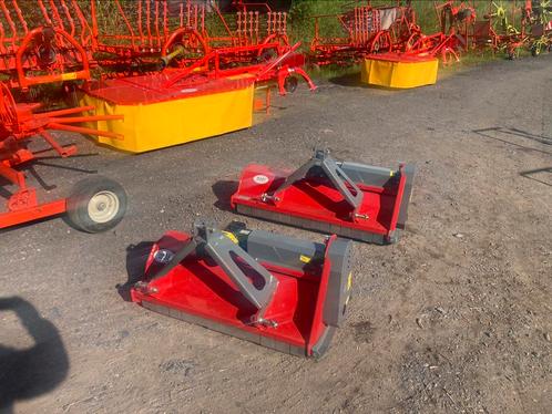 Klepelmaaier kraffter compact 115 minitraktor, Zakelijke goederen, Machines en Bouw | Tuin, Park en Bosbouw, Ophalen