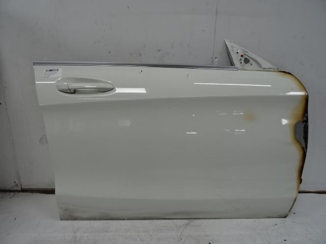 PORTIER RECHTS VOOR CLA Shooting Brake (117.9), Auto-onderdelen, Carrosserie, Deur, Mercedes-Benz, Voor, Rechts, Gebruikt