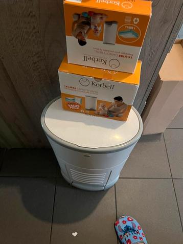 Vuilbak voor luiers beschikbaar voor biedingen