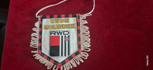 Voetbalvlagje RWD MOLENBEEK 1990, Verzamelen, Sportartikelen en Voetbal, Ophalen