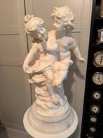 Groot beeld op voet van albast, Antiek en Kunst, Ophalen