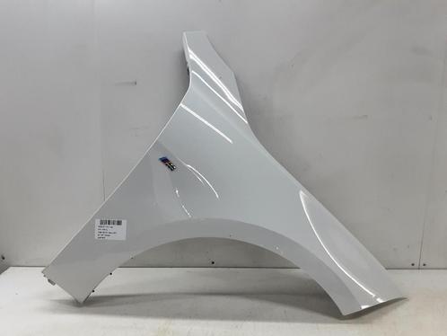 SPATBORD RECHTS VOOR BMW 1 serie (F40) (01-2019/-), Auto-onderdelen, Carrosserie, Spatbord, BMW, Voor, Rechts, Gebruikt