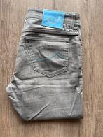 Jacob Cohen jeans size 32 type PW688 comfort, Vêtements | Hommes, Jeans, Gris, Enlèvement ou Envoi, W32 (confection 46) ou plus petit