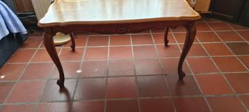 Salontafel in Massief hout beschikbaar voor biedingen