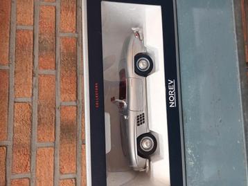 Schaalmodel mercedes 300sl roadster plus hardtop beschikbaar voor biedingen