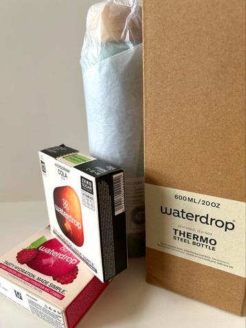 Waterdrop nieuwe stalen drinkfles met 2 smaken t.w.v. 46,88 beschikbaar voor biedingen