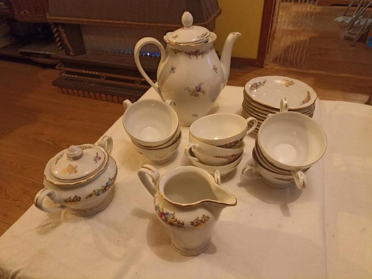 Koffieservice van hoge kwaliteit, Antiek en Kunst, Antiek | Servies compleet, Ophalen of Verzenden