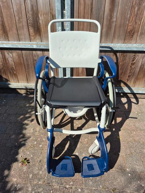 Douche/toiletrolstoel, Diversen, Rolstoelen, Zo goed als nieuw, Ophalen