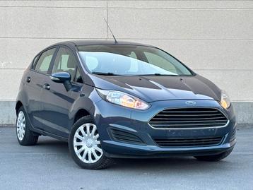 Ford Fiesta/1.2 essence  /58 000KM/ 2014/BXL OK beschikbaar voor biedingen