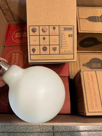 Lampen beschikbaar voor biedingen