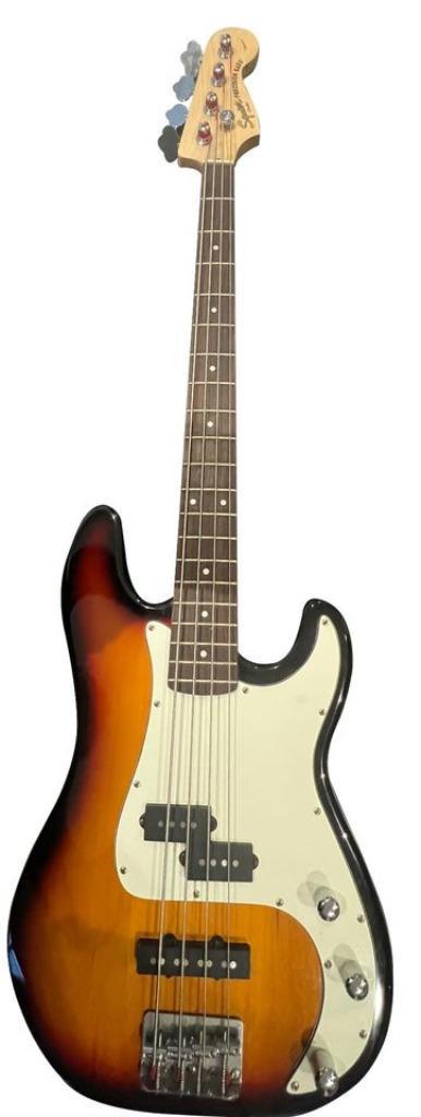 SQUIER PRECISION BASS 20th Anniversary + Ampli Harkte + acce, Musique & Instruments, Instruments à corde | Guitares | Basses, Comme neuf