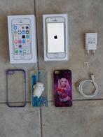 vend un iphone 5S blanc 16GB en super etat, Telecommunicatie, 16 GB, Wit, Ophalen of Verzenden, Zo goed als nieuw