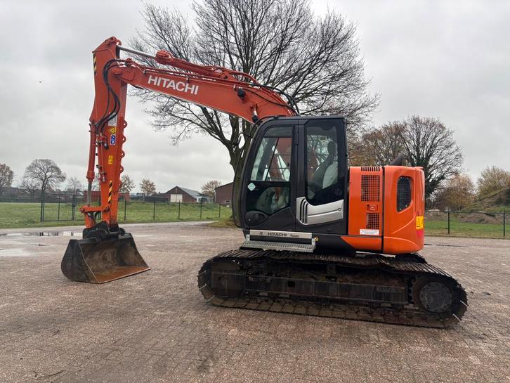 Hitachi ZX135US-5B rupskraan graafmachine nette staat!!, Zakelijke goederen, Machines en Bouw | Kranen en Graafmachines, Ophalen