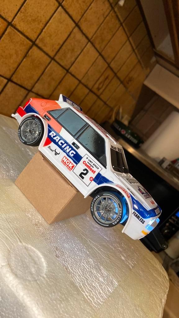 RC LANCIA DELTA INTEGRALE DRIFT WAGENS, Hobby en Vrije tijd, Modelbouw | Radiografisch | Auto's, Nieuw, Auto onroad, Elektro, Schaal 1:24