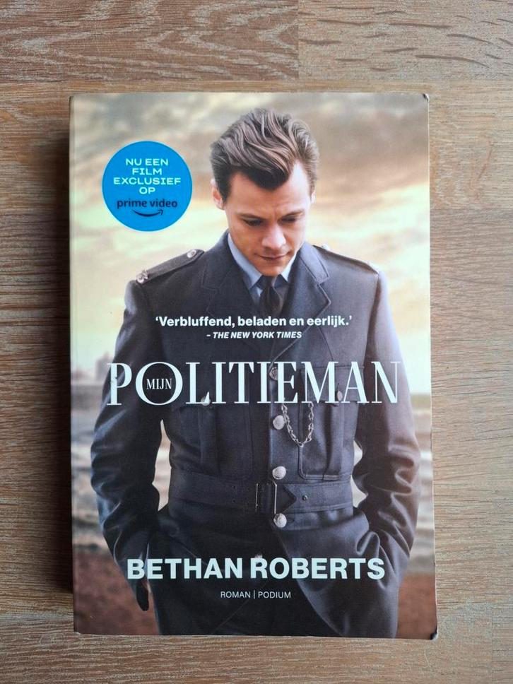 Boek Mijn politieman - Bethan Roberts, Boeken, Literatuur, Gelezen, Ophalen of Verzenden