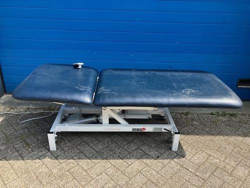 Behandelbank elektrisch, Diversen, Verpleegmiddelen