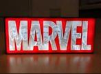 Nieuwe Marvel lamp in XL formaat met LED verlichting., Enlèvement ou Envoi, Neuf, Table lumineuse ou lampe (néon)