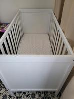SUNDVIK Lit bébé, blanc, 60x120 cm avec matelas en mousse, l, Enfants & Bébés, Chambre d'enfant | Chambres d'enfant complètes