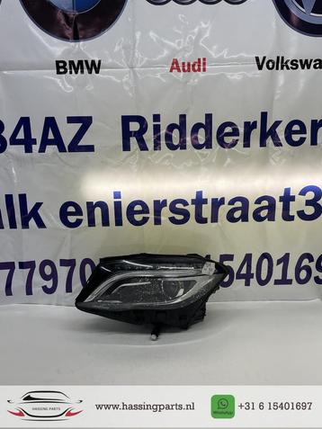 Mercedes GLA Koplamp links a1569061700 beschikbaar voor biedingen