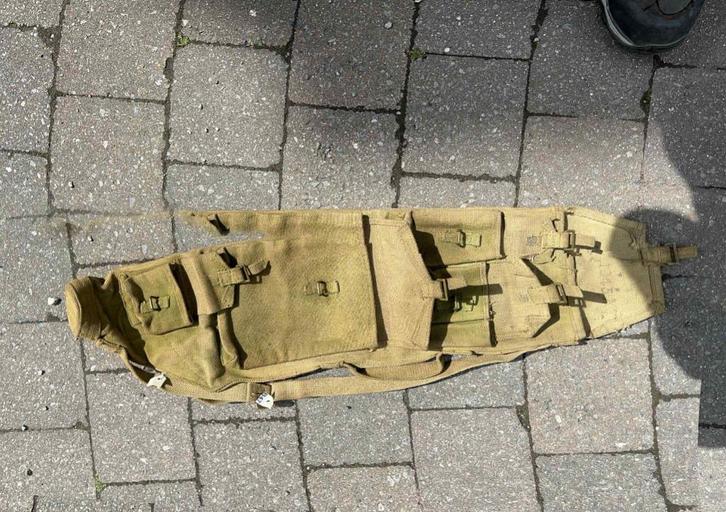 WWII - BREN bag en bon état et daté 1943, Verzamelen, Militaria | Tweede Wereldoorlog, Overige soorten, Overige typen, Verzenden