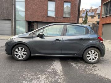 Peugeot 208 1.2 benzine 120000 km 09/2016 euro6 beschikbaar voor biedingen