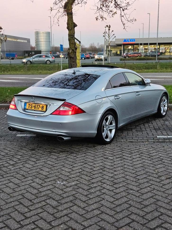 Cls klasse cls500 cls e klasse zilver zeer proper 306pk v8, Auto's, Mercedes-Benz, Particulier, CLS, ABS, Adaptieve lichten, Adaptive Cruise Control