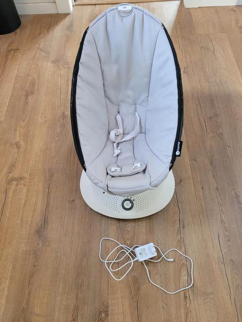 4Moms schommelstoel, Kinderen en Baby's, Wipstoeltjes, Zo goed als nieuw, Schommelstoel, Overige merken, Met gordel(s) of riempje(s)
